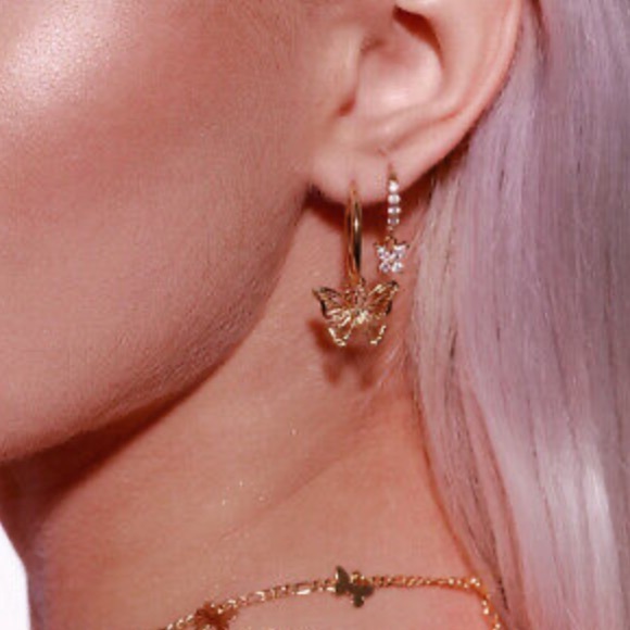 Jewelry - NEW 18k rose gold plated Butterflies Earrings